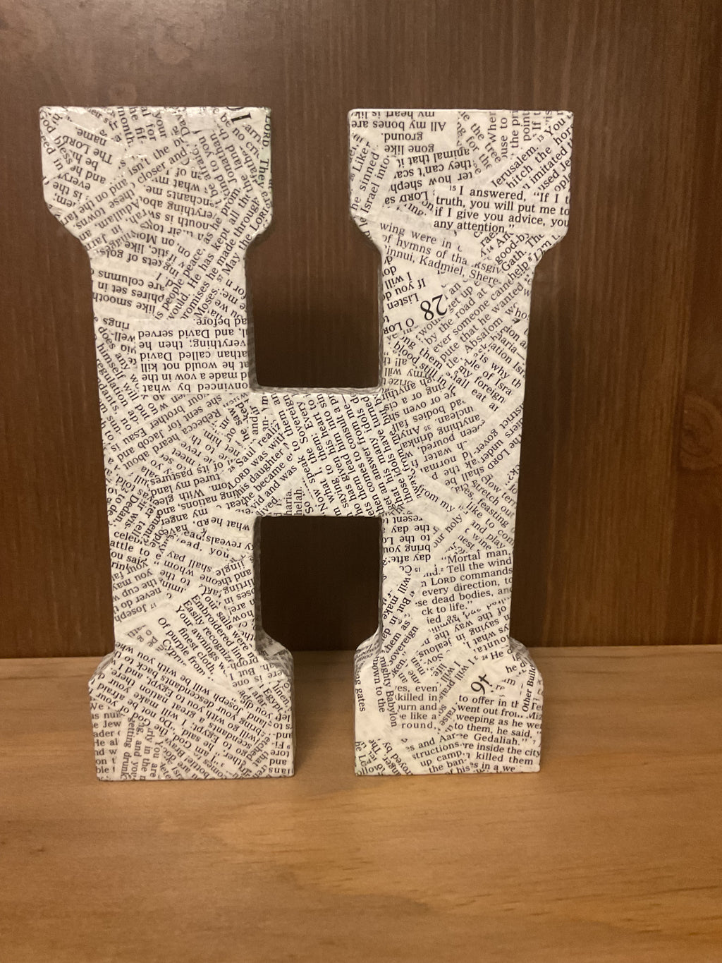 Letter H - medium